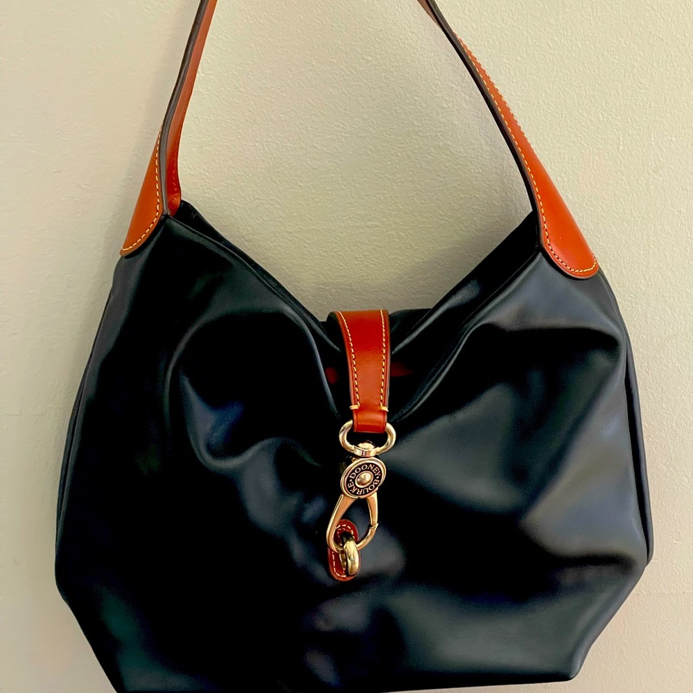 Dooney & Bourke shoulder bag